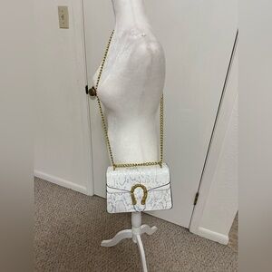 Shoulder or crossbody purse white